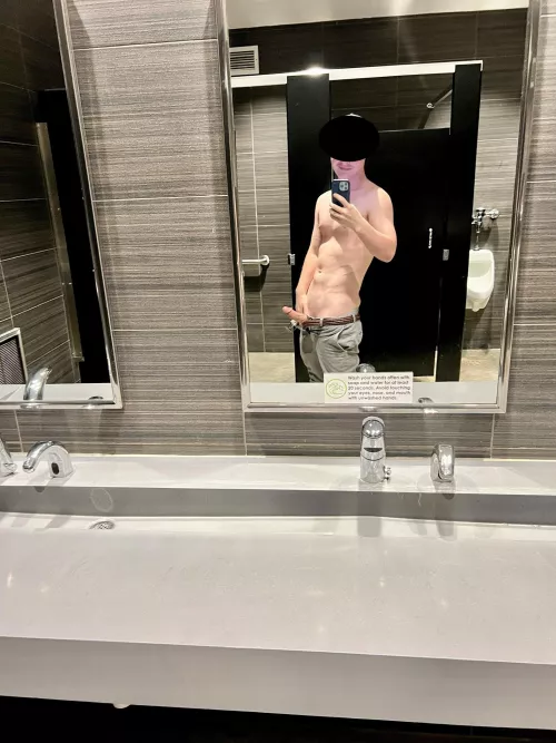 Who loves my college cock?