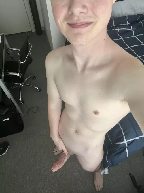 Who loves my thick college cock?