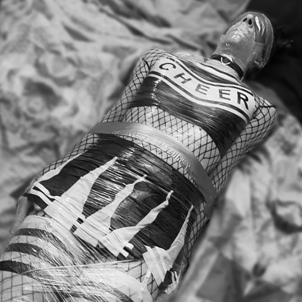 With my cheerleader outfit 😍🥵