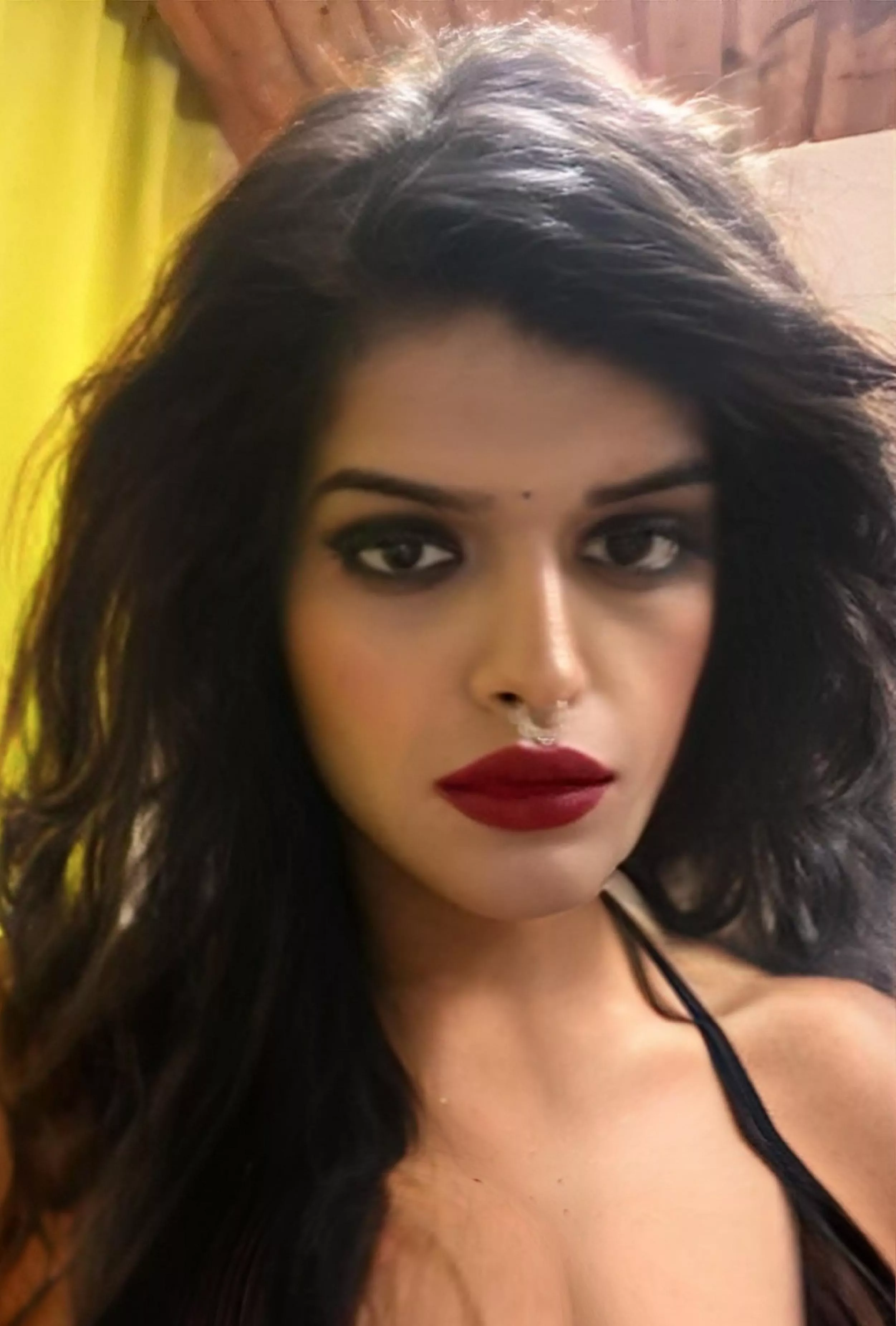 (20) Went out like this for the first time 🙈 Would love some feedback!