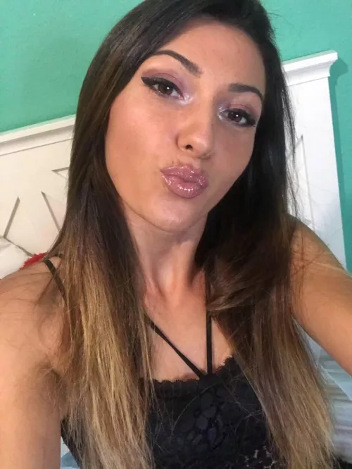 Baby bimbo in training