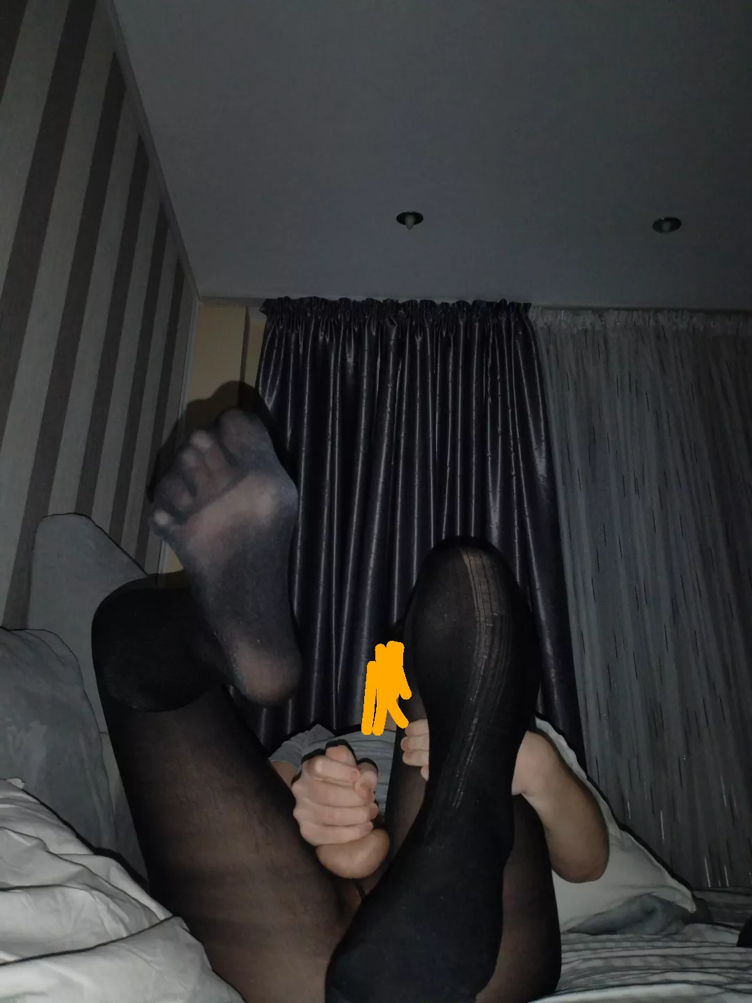 Did I make you stop scrolling?(dms open)