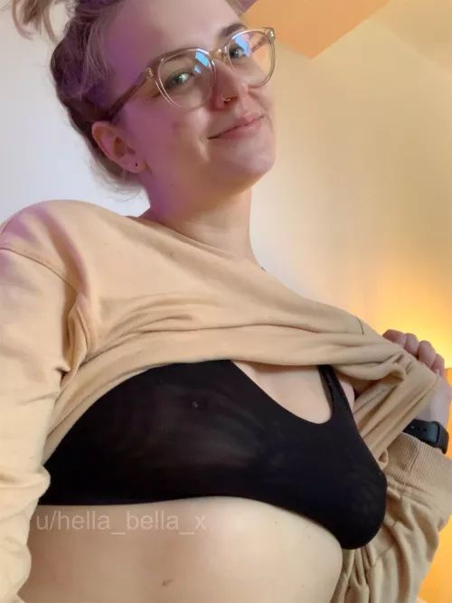 do we like a sheer sports bra? i like that u can see my piercings