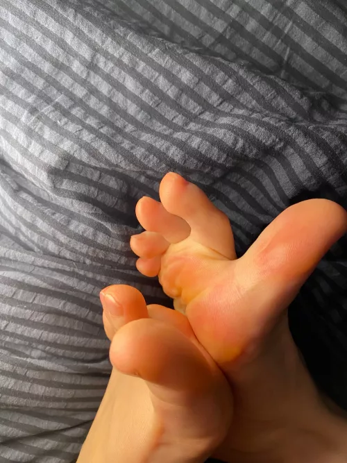 Do you like small feet?