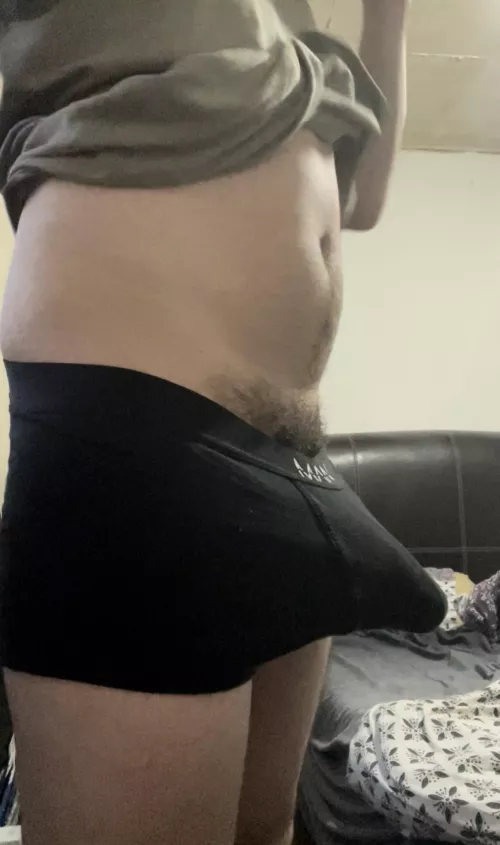 Does my underwear look good?😏 Dms open💦😈