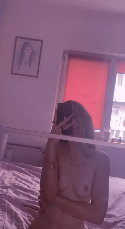 Even if only one person likes my tits i'll be happy ;)