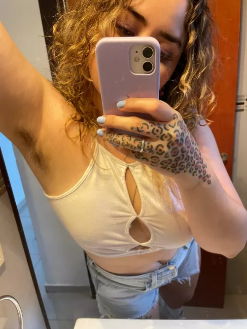 Hairy armpits, what do they mean to you?