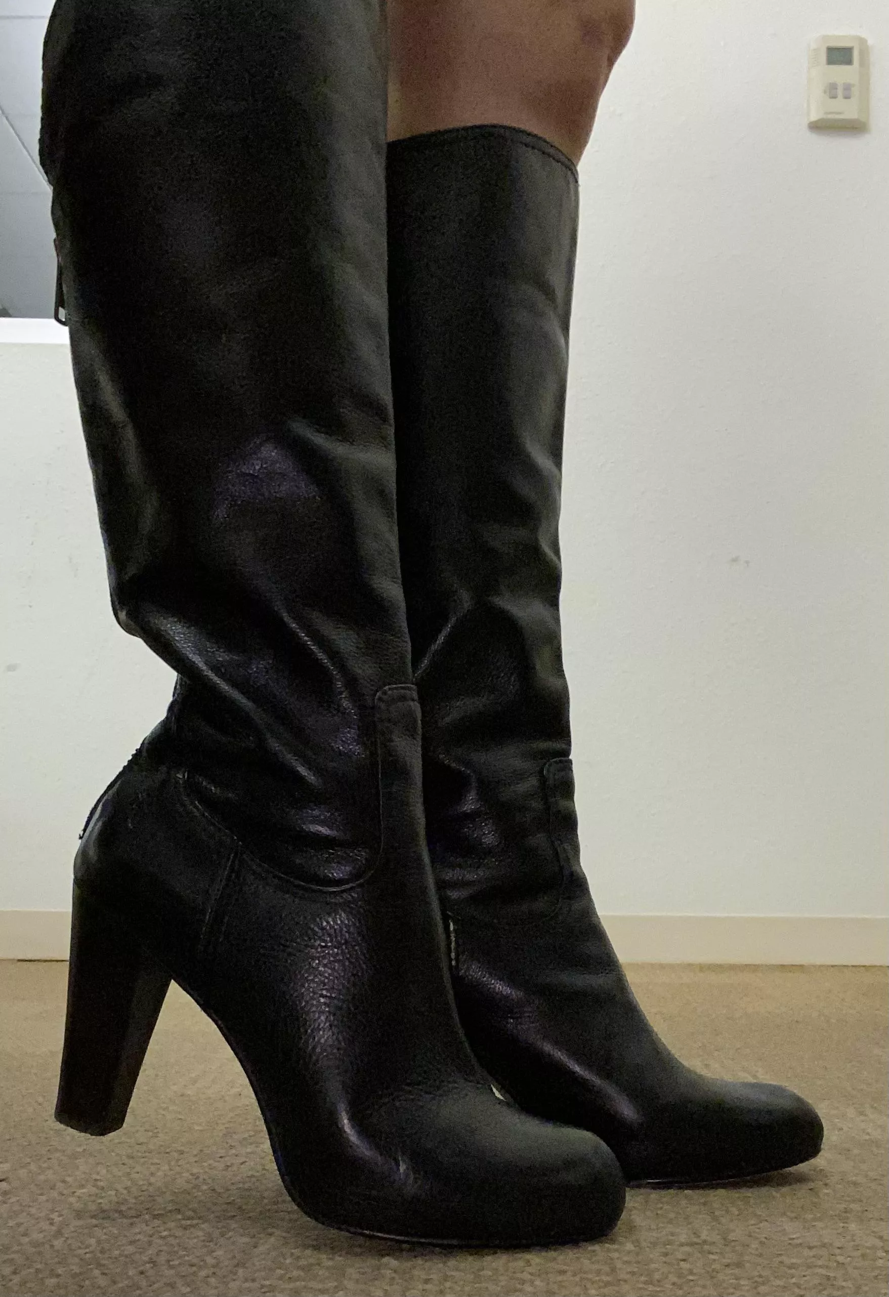 I embrace my life with these beautiful Frye heeled boots on, and my heart as wide as the world.