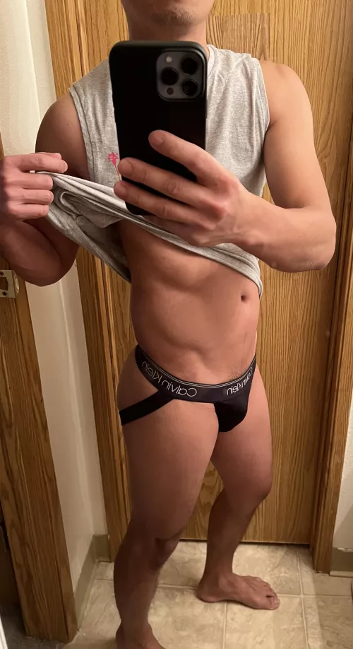 I hope i fit in here.