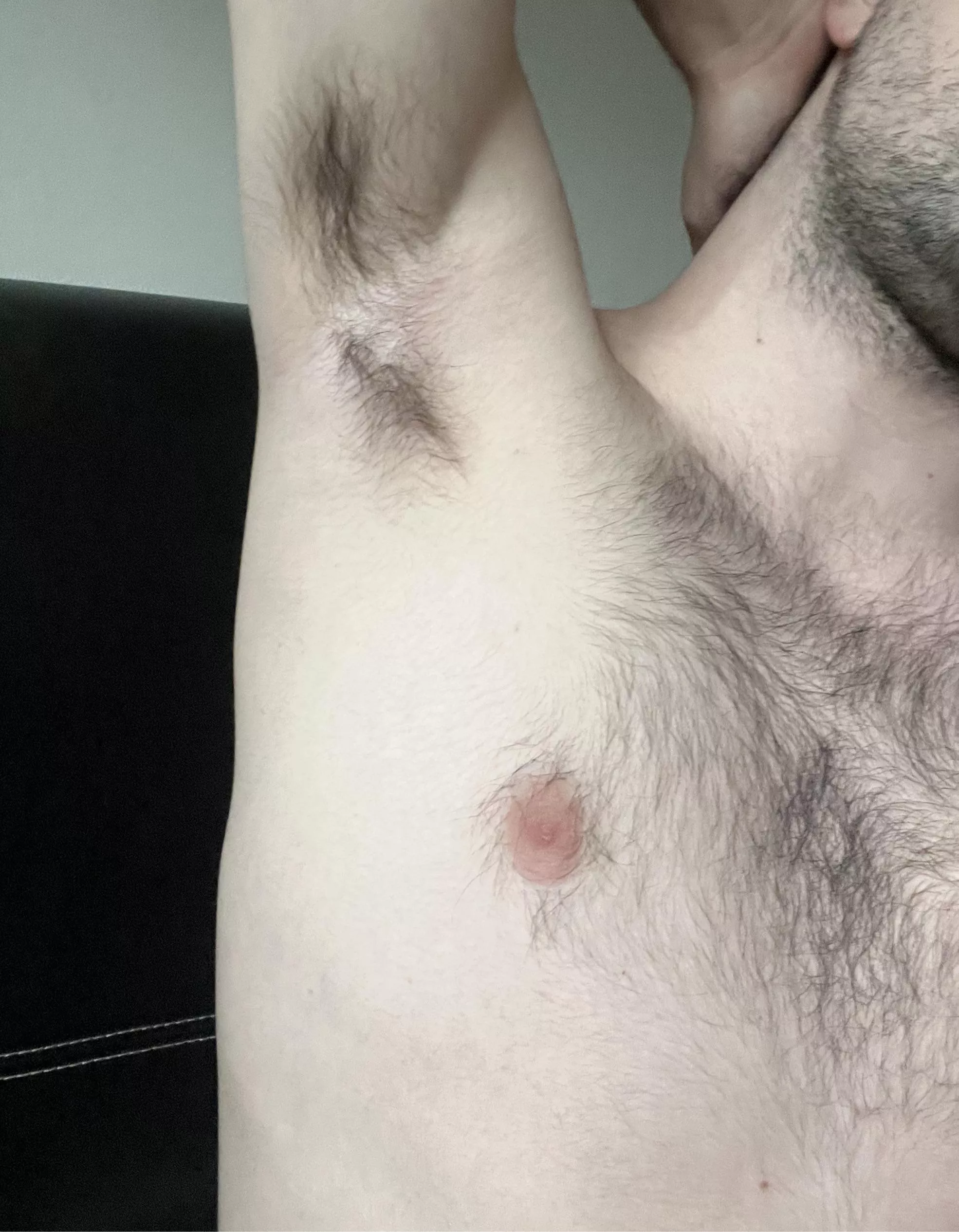 I hope you’re horny 🌲😈 Dms open 💪🏼