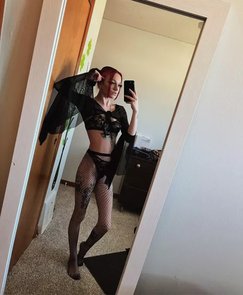 I look like a vampire except I suck something else 😉