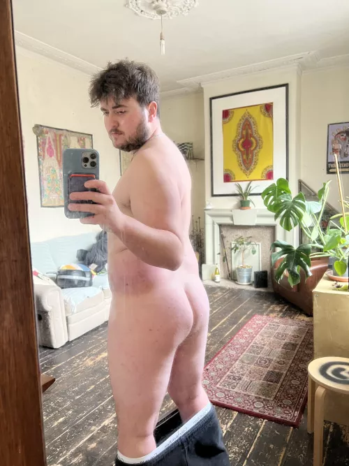 I want my ass hairier 😮‍💨