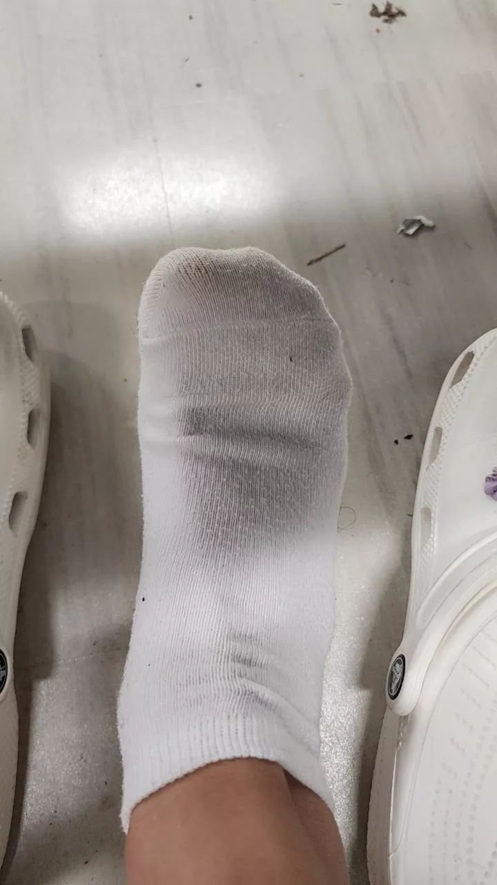 my socks are getting so dirty [F]