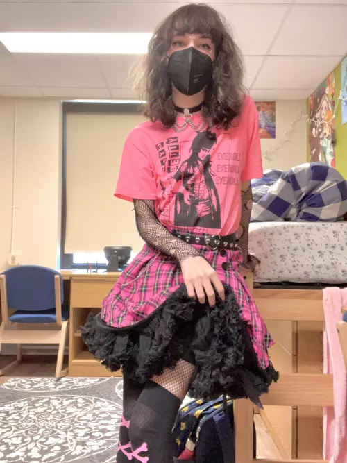 New ruffle underskirt, hope it looks cute