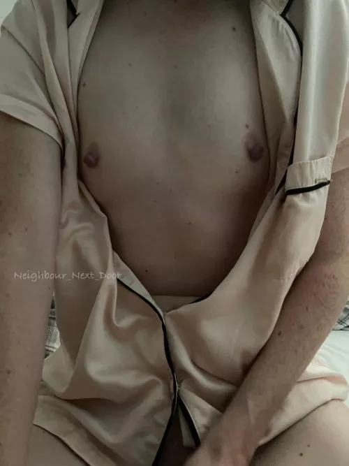 Saturday night and not feeling up to going out tonight, who wants to keep me company