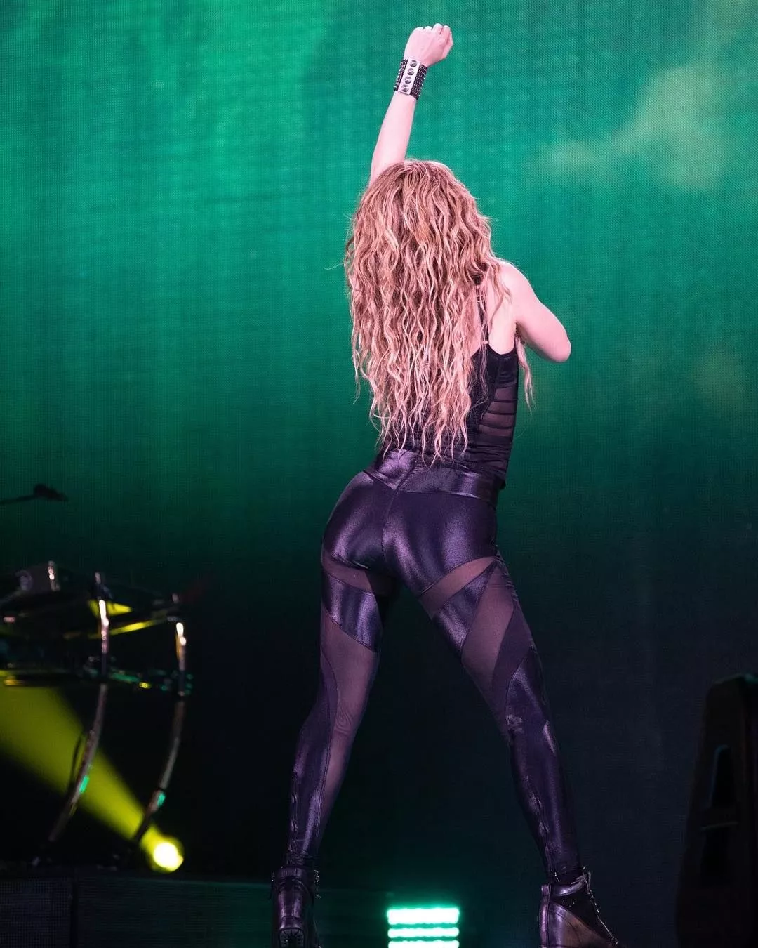 Shakira - El Dorado World Tour