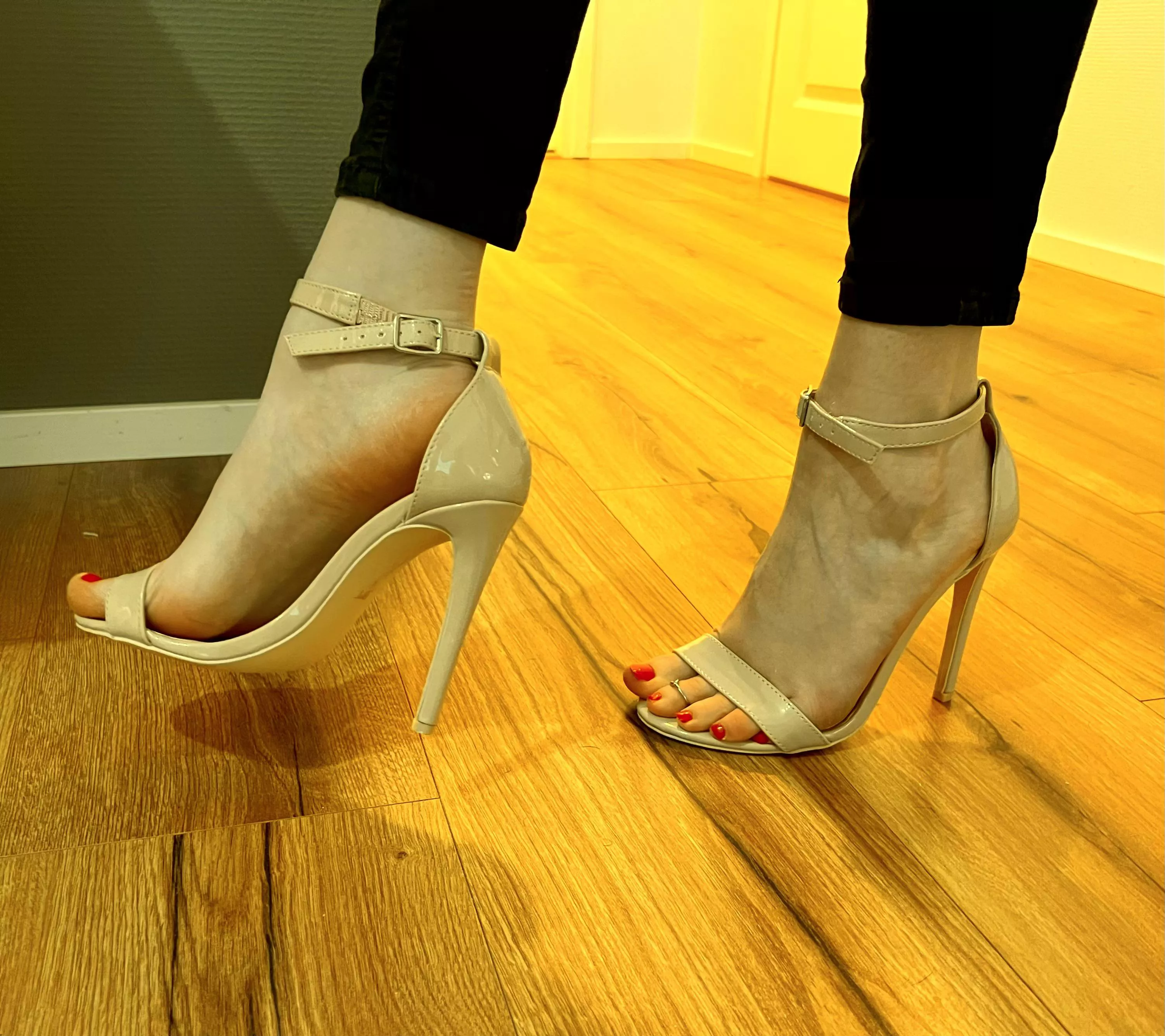 Would you smell my feet? 🤭