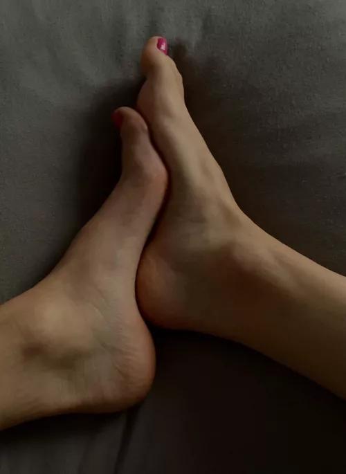 You got 2 minutes with my feet…what would you do?😈
