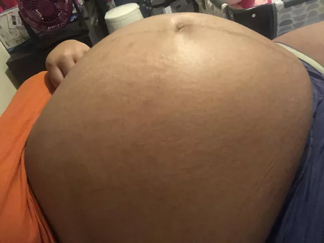 About To Put These Fingers To Work With The Belly & All💦🤪🖐🏼🤰🏽