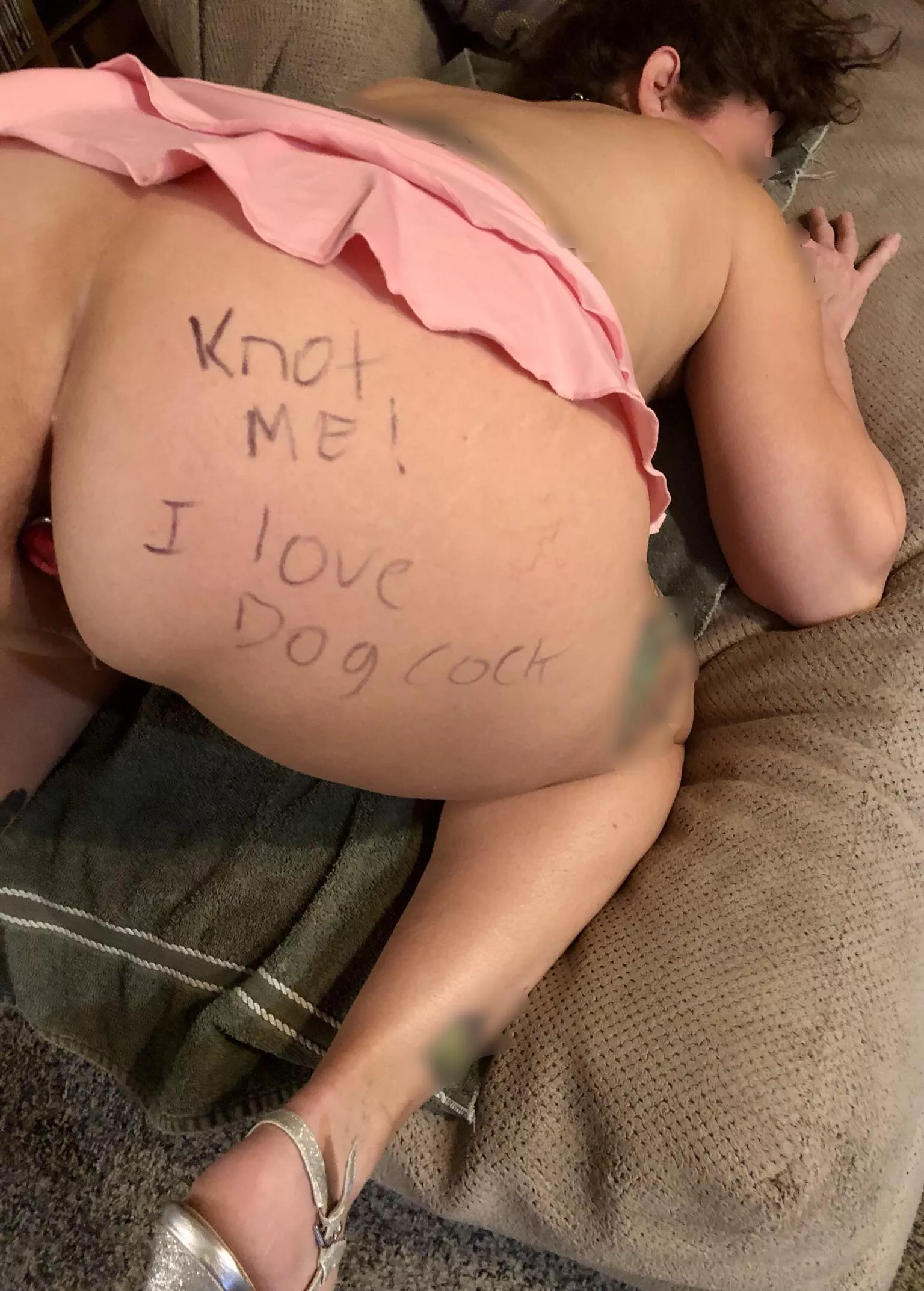 Annie (wife, 54) was required to disclose a humiliating kink...