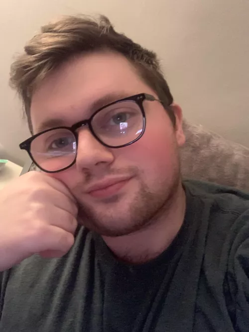 Anyone chatting rn?
