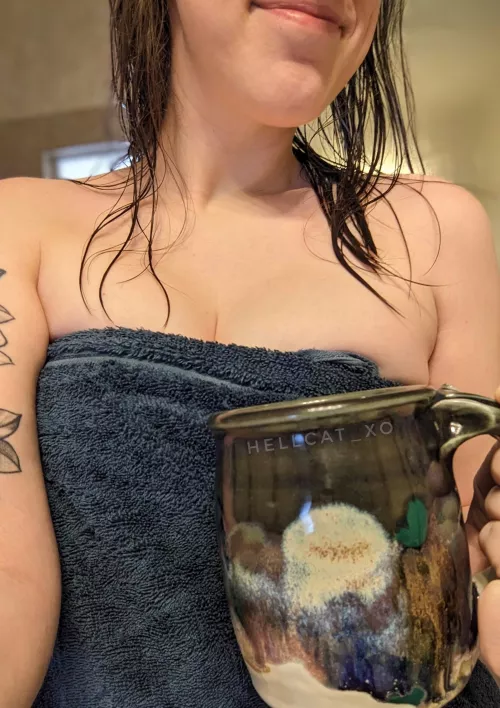 coffee, check. shower, check. now let's watch some football