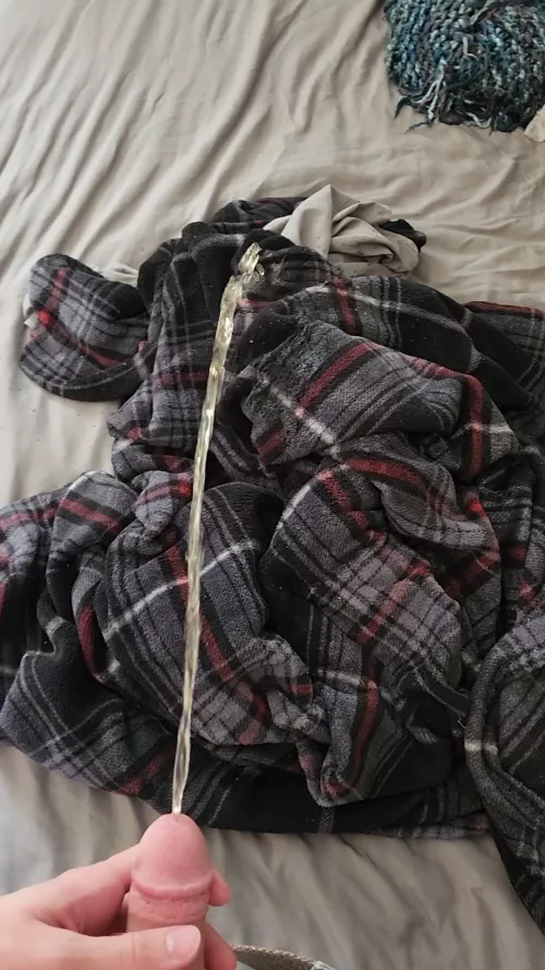 come sleep in my bed