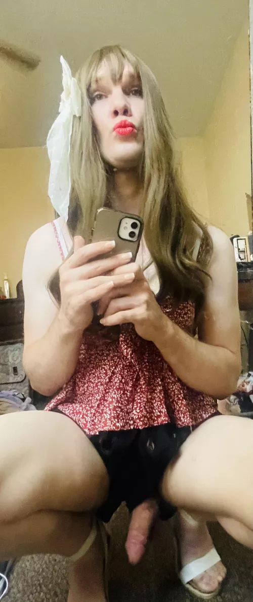 Could use a little tip right about now. 👸🏻