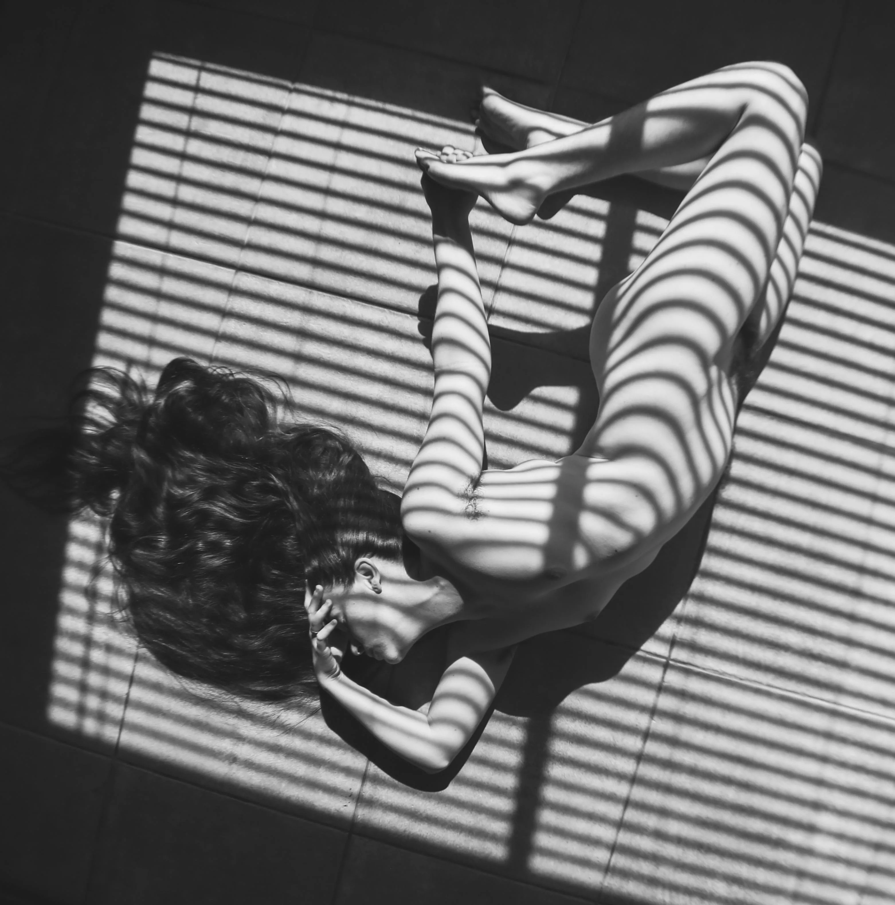 deep dive in a sea of distortion (self shot)