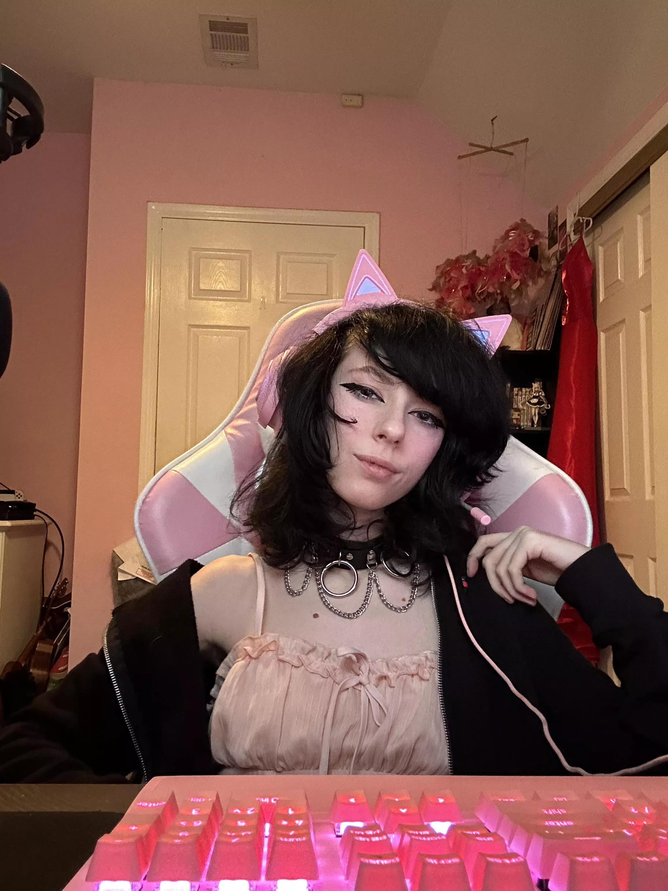 Femboy gamers rise up