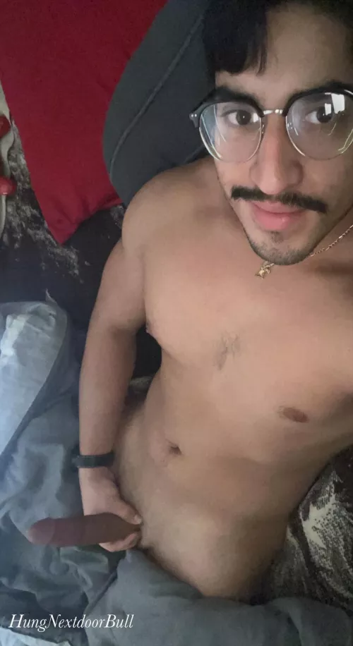 Good morning I hope you dreamt of me last night😘