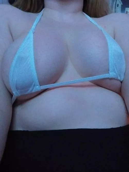 got a micro bikini ✨️