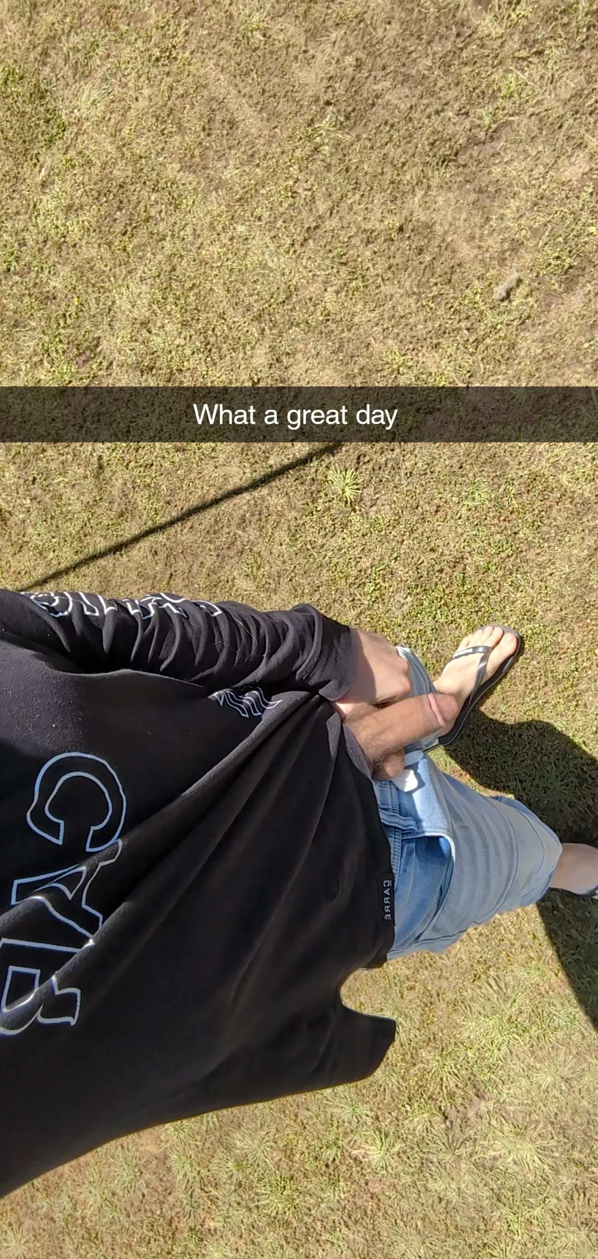 had to take a sneaky snap for a mat, not sure if someone seen me. (27/cut)