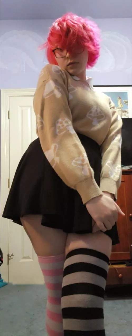 I dyed my hair pink for valentines 💗