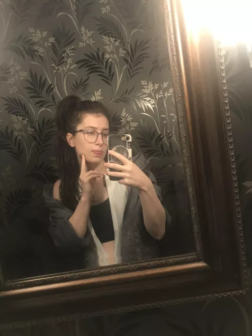 I felt kind of sassy taking this ✨