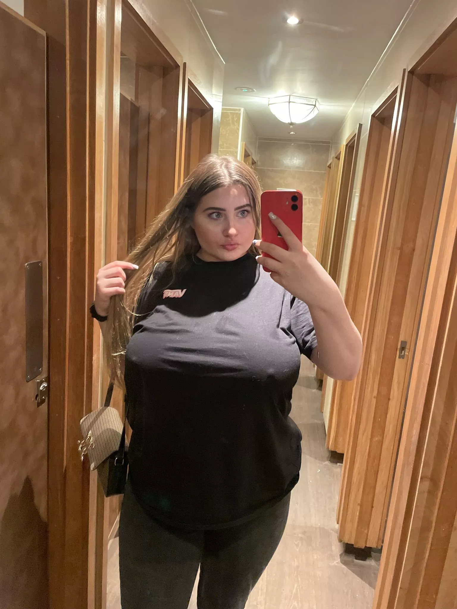 I was wondering why I got so many stares in this restaurant and then I realised... It's because my hair was messy