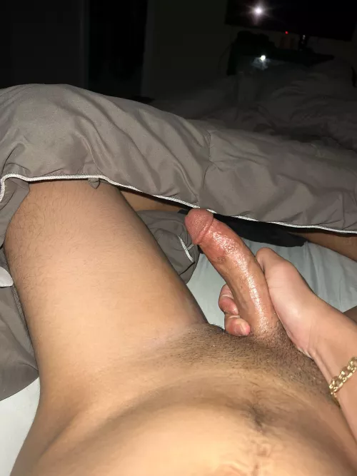let me rate your cut cock send pics