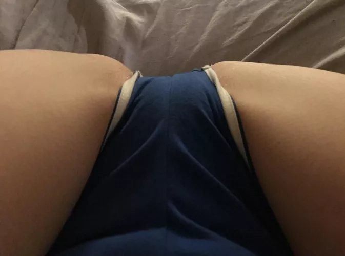 Need someone to help me stretch 😏