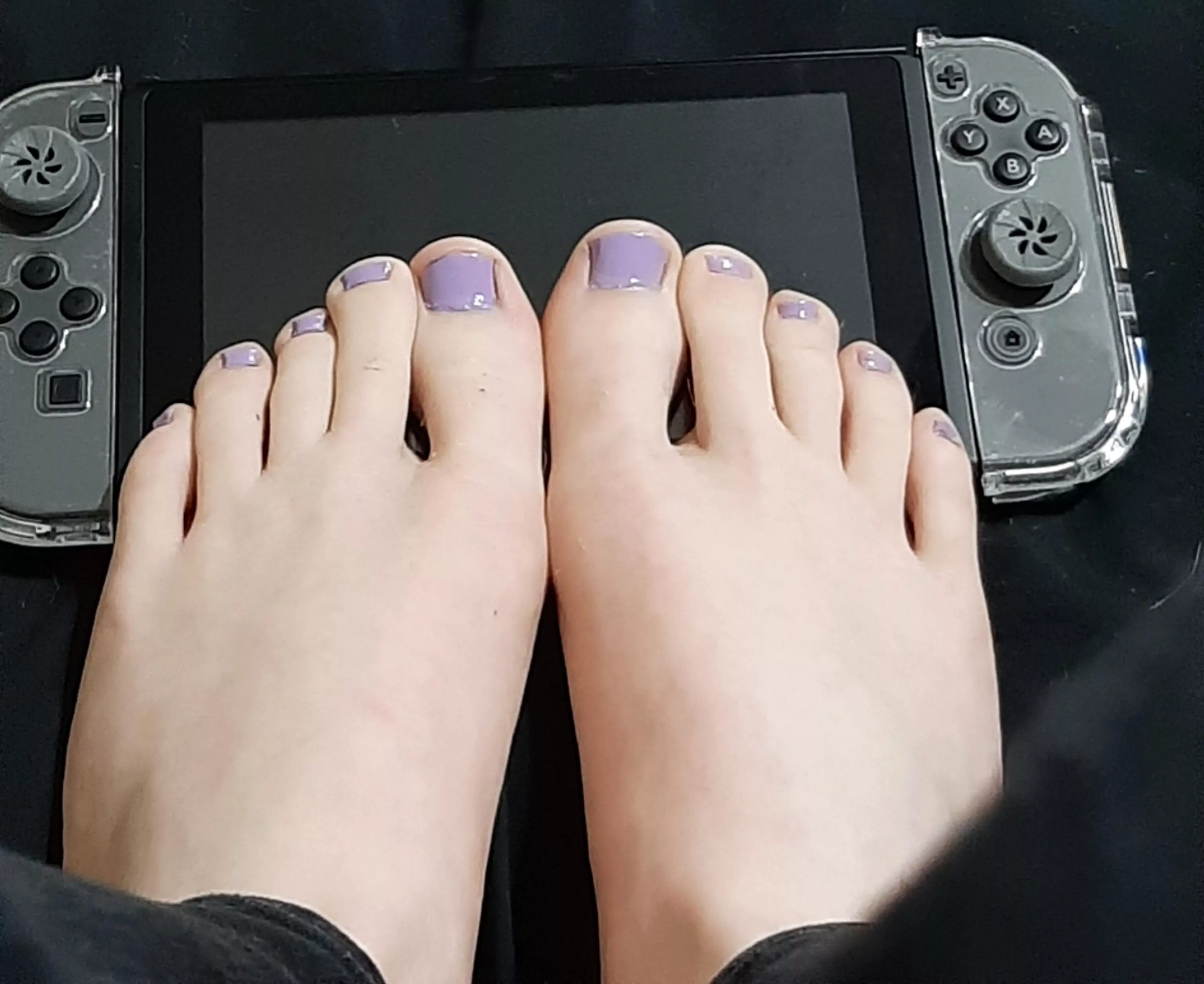 Pick one to entertain yourself for the next hour~