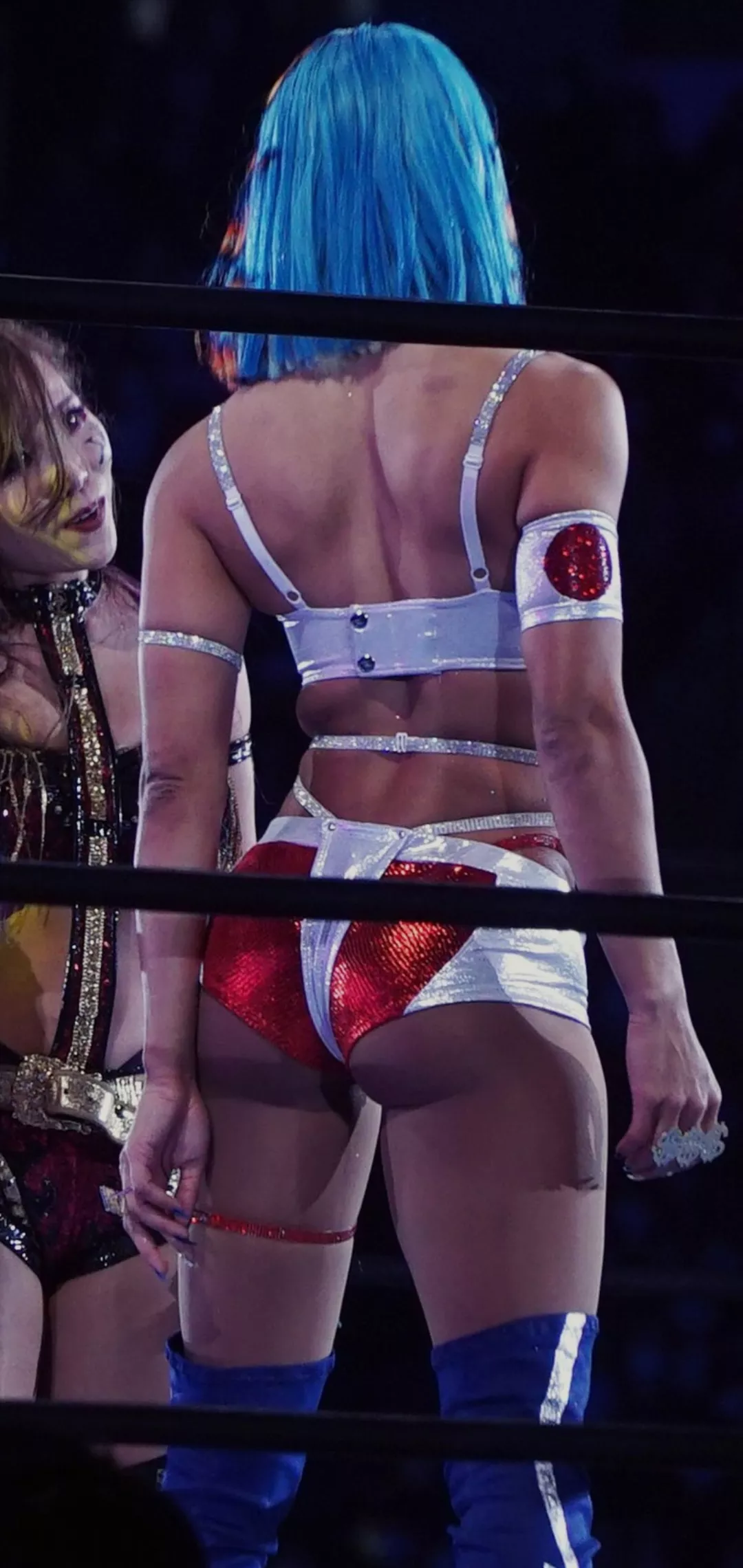 Sasha's petite booty