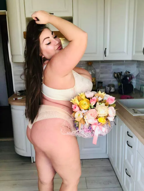 Say yes if you’d fuck mommy