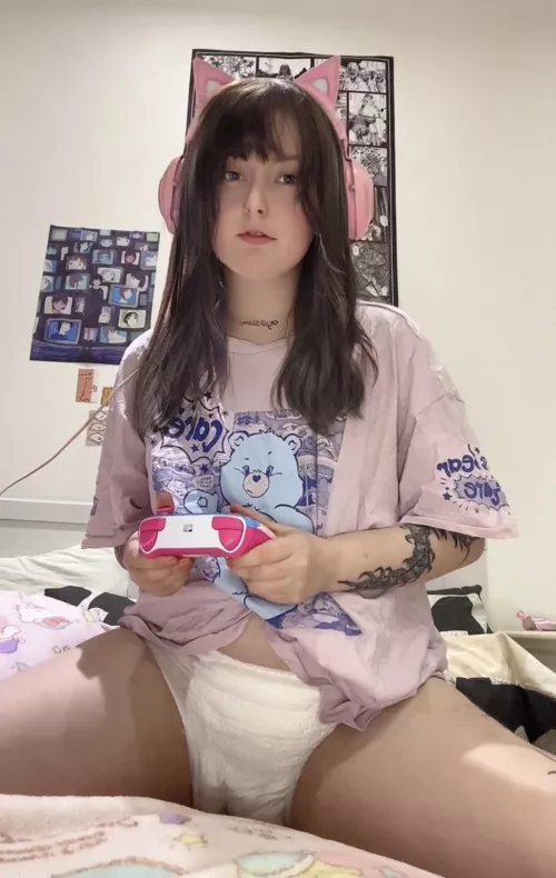 upvote if you would help her change! :3