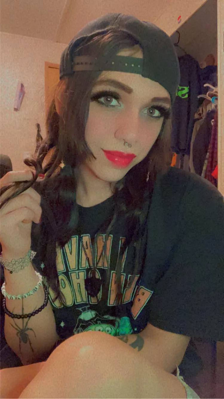 What made you smile today? 🖤