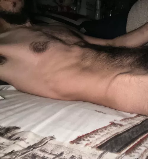 24 [m4m] arab boy looking for quick live cum and moan hairy++ arab++ sc rhys_rhys122
