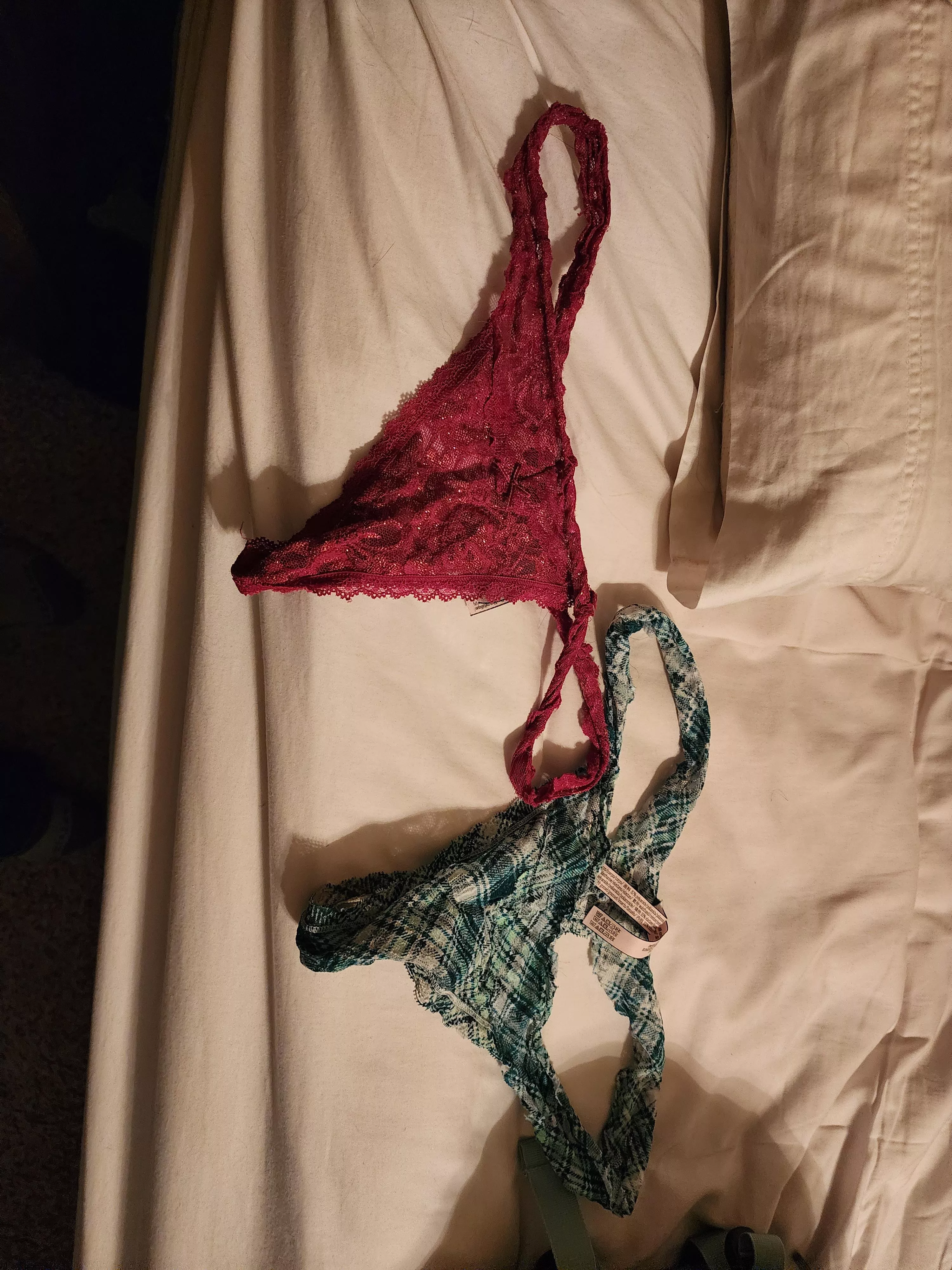 about to wear my wife's dirty panties 🥵🥵
