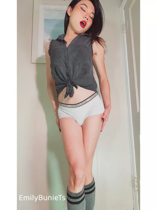 Am I pretty enough for you to fuck me daily?