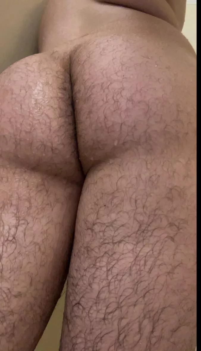 Come burry your face in my ass