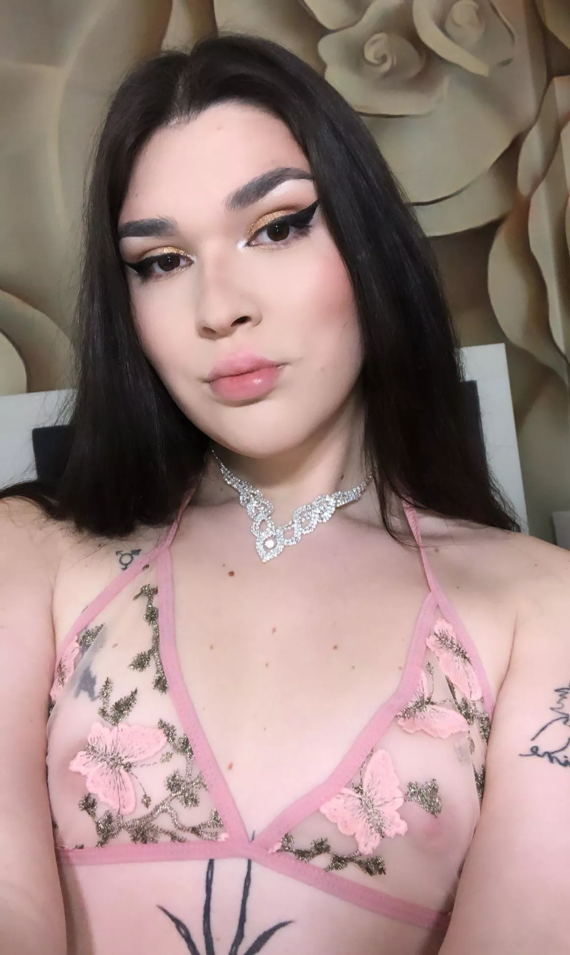 do you like small boobs ?🍒