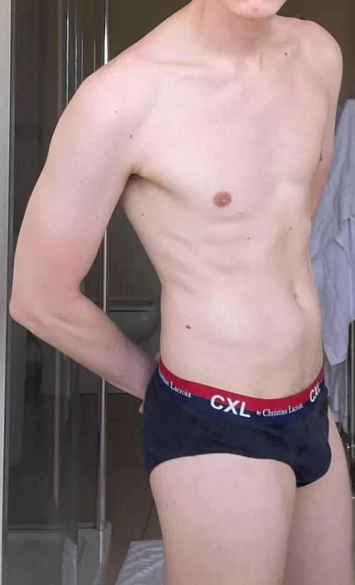 Do you wanna play with me?