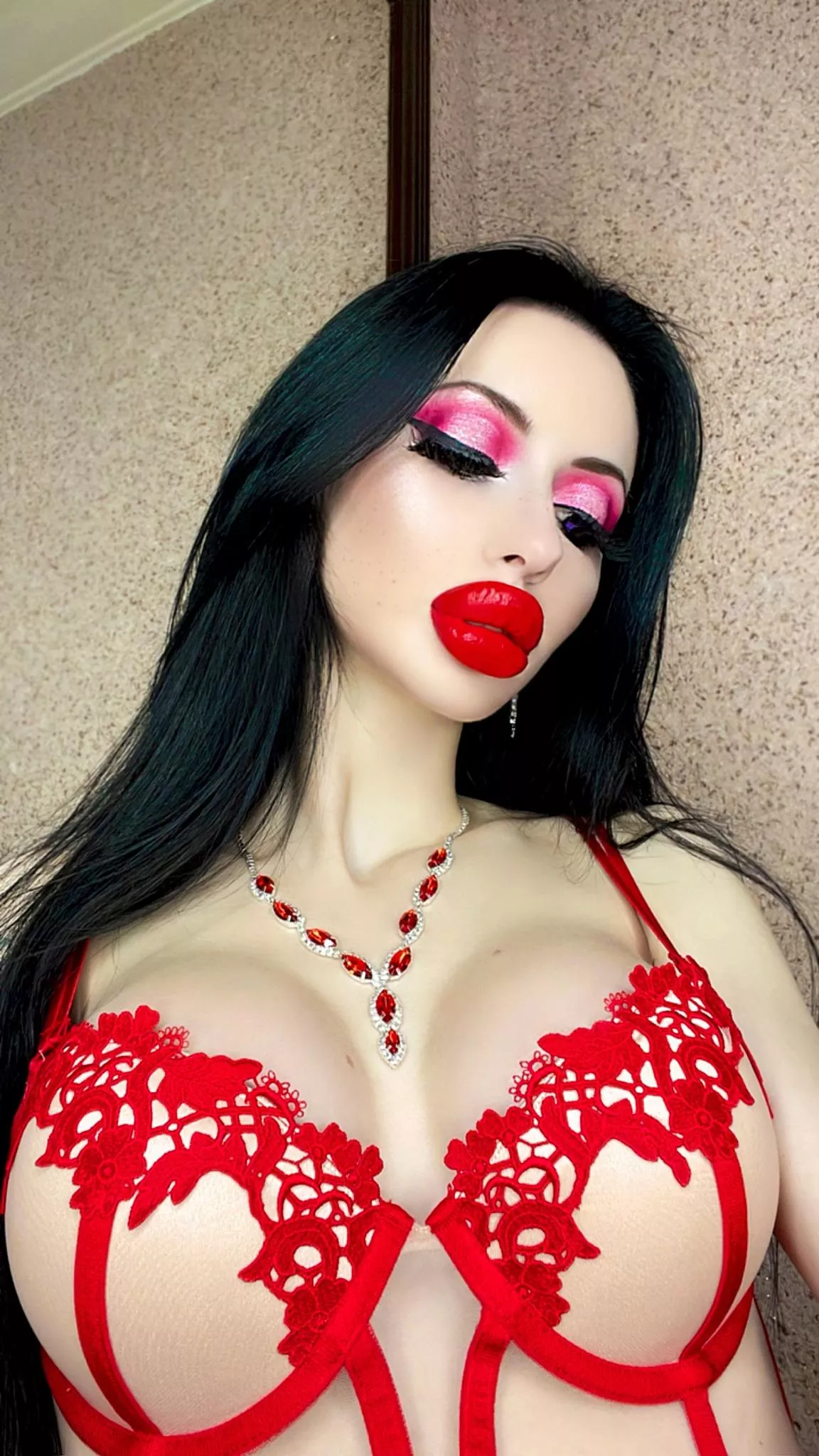 Good view of the red linen